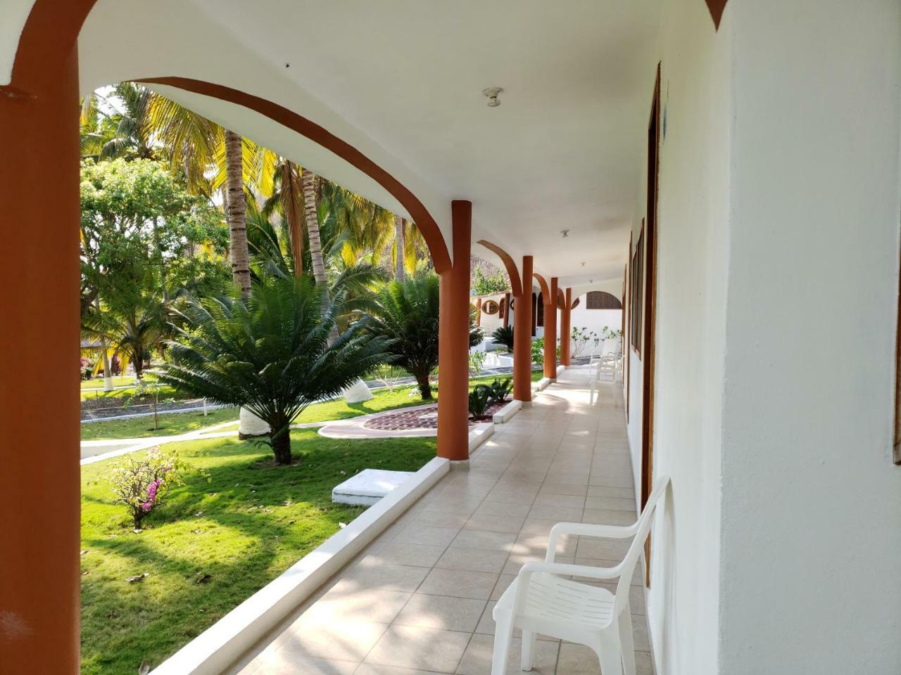 Hotel Y Club Campestre Altos Paraiso Puerto Escondido  Esterno foto